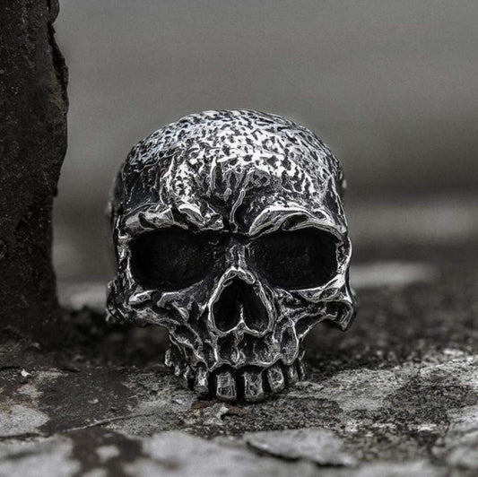 Vintage Rugged Skull Ring in Stainless Steel