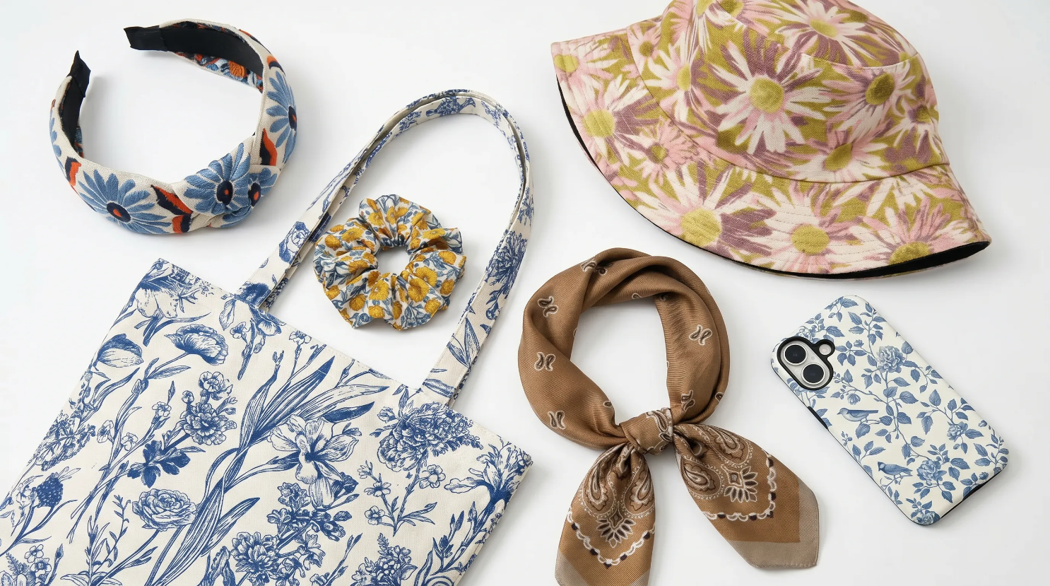 The 'Porcelain' Floral Tote