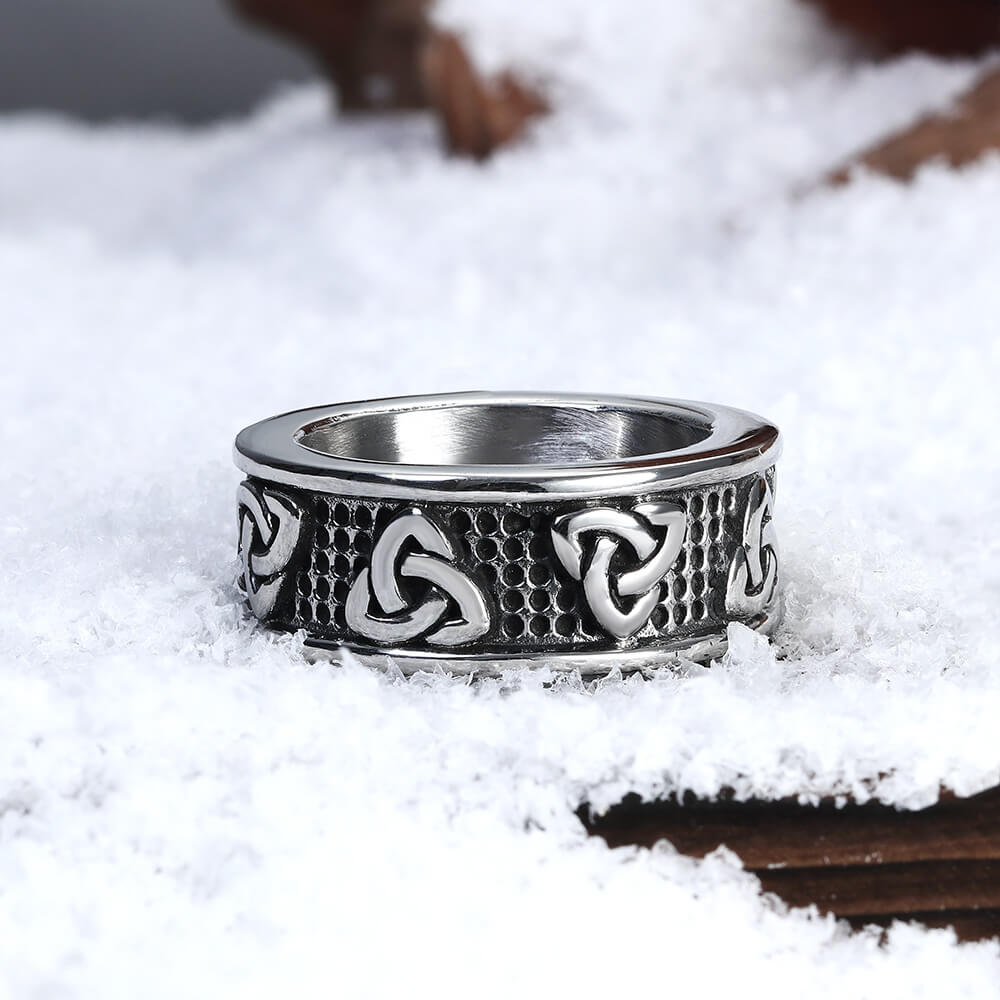 Warrior Triquetra Viking Ring in Stainless Steel