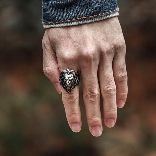 Baroque Lion Ring in Stainless Steel