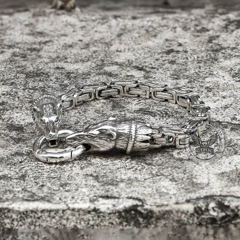 Bear Head Buckle Bracelet in Stainless Steel