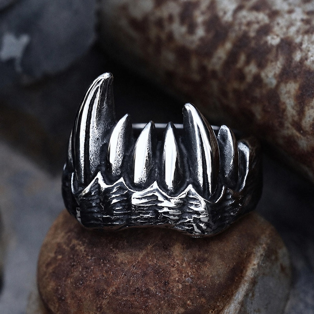 Vampire Teeth Ring in Stainless Steel