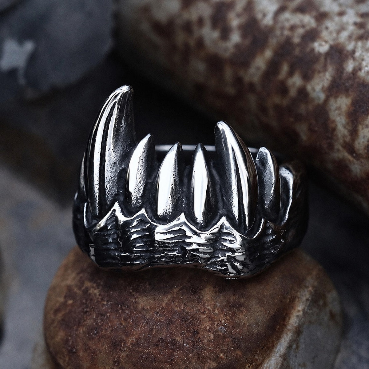 Vampire Teeth Ring in Stainless Steel