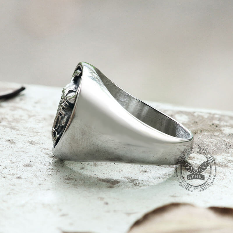 Bull Signet Animal Ring in Stainless Steel