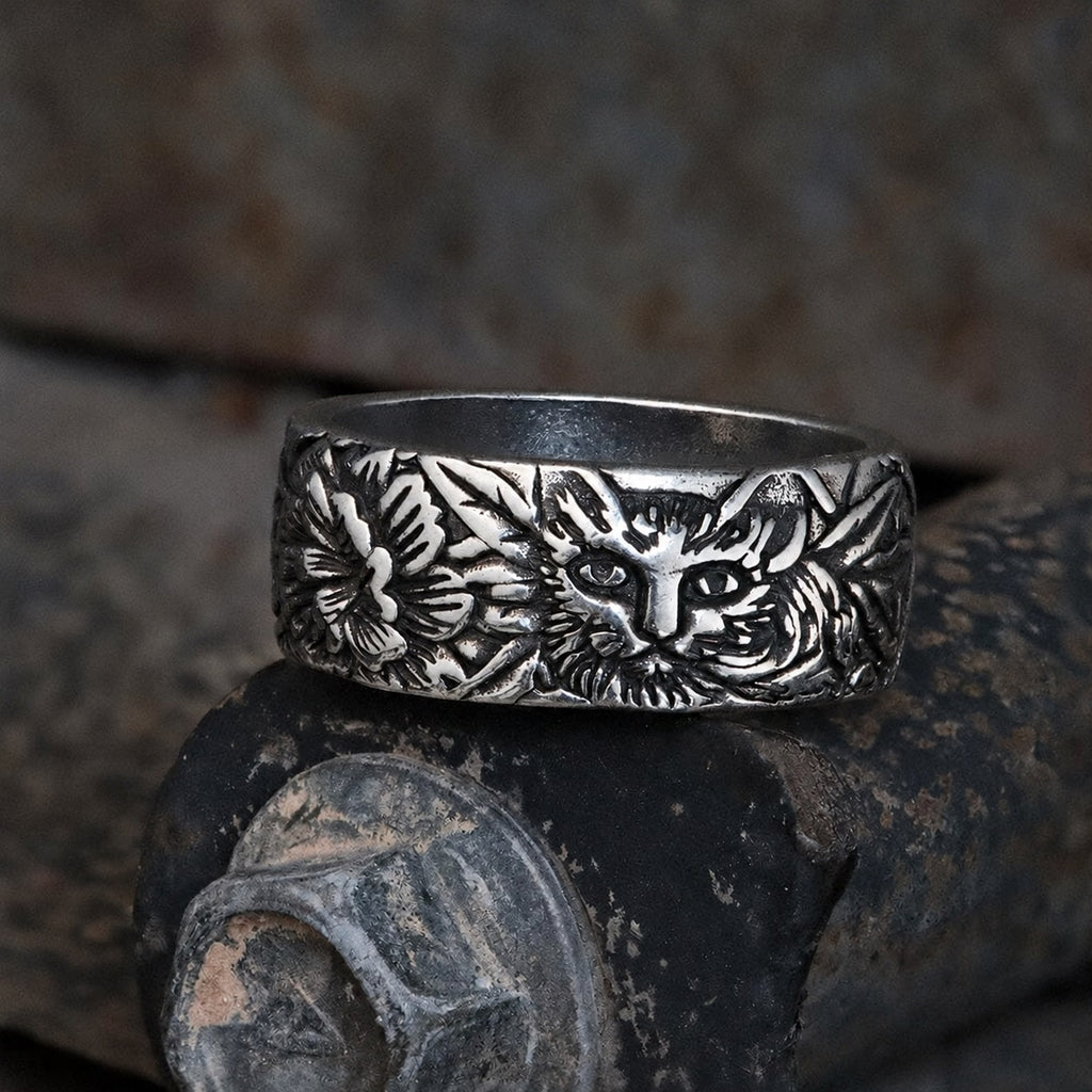 Cat In Flowers Alloy Ring
