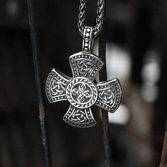 Celtic Knots Viking Pendant in Stainless Steel