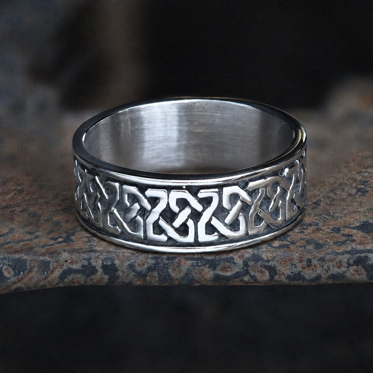Classic Pattern Ring in Stainless Steel
