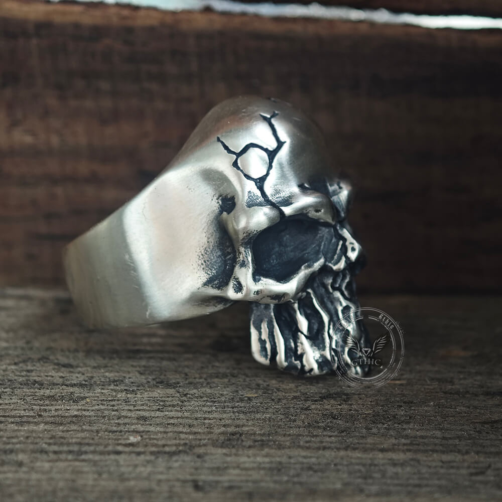 Dark Crack Sterling Silver Skull Ring