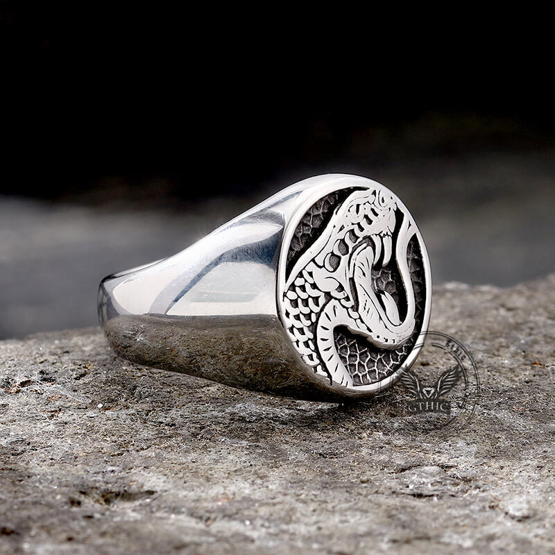 Domineering Cobra Snake Ring in Stainless Steel