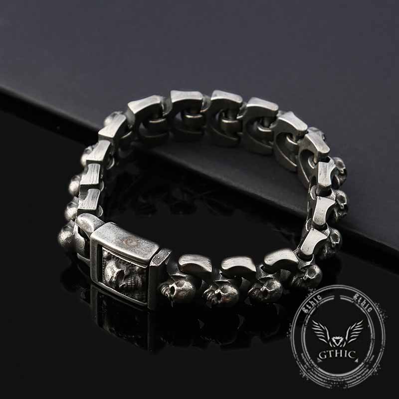 Domineering Skull Punk Bracelet in Stainless Steel