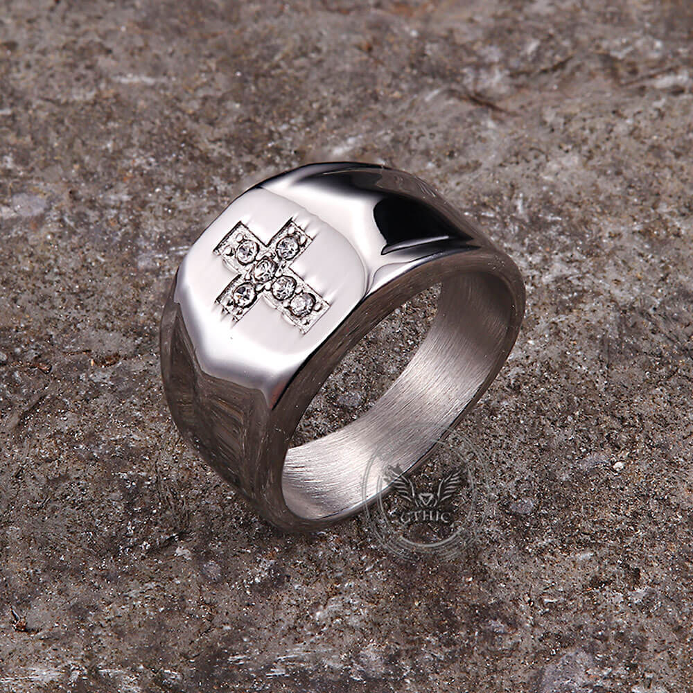 Fashionable Diamond Cross Ring in Stainless Steel