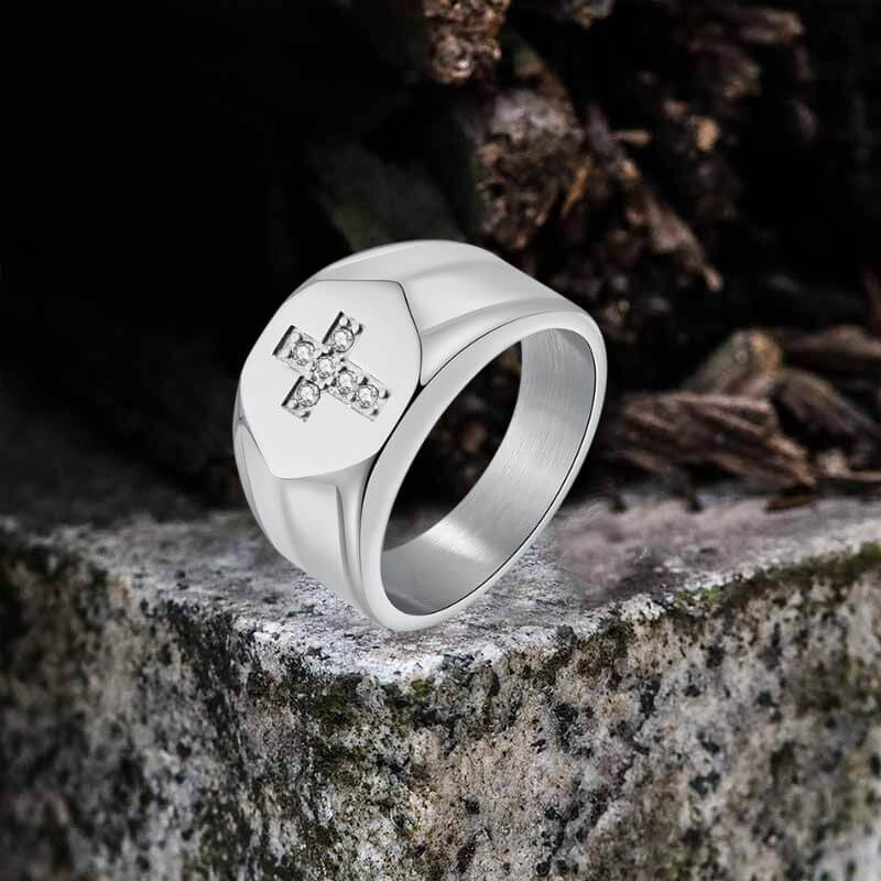 Fashionable Diamond Cross Ring in Stainless Steel