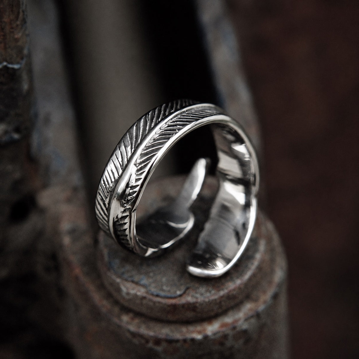 Feather Ring in Stainless Steel
