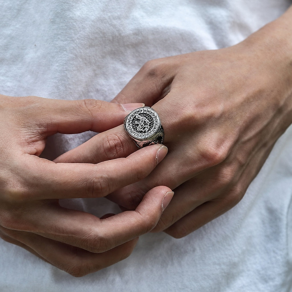 Fenrir Wolf Amulet Signet Viking Ring