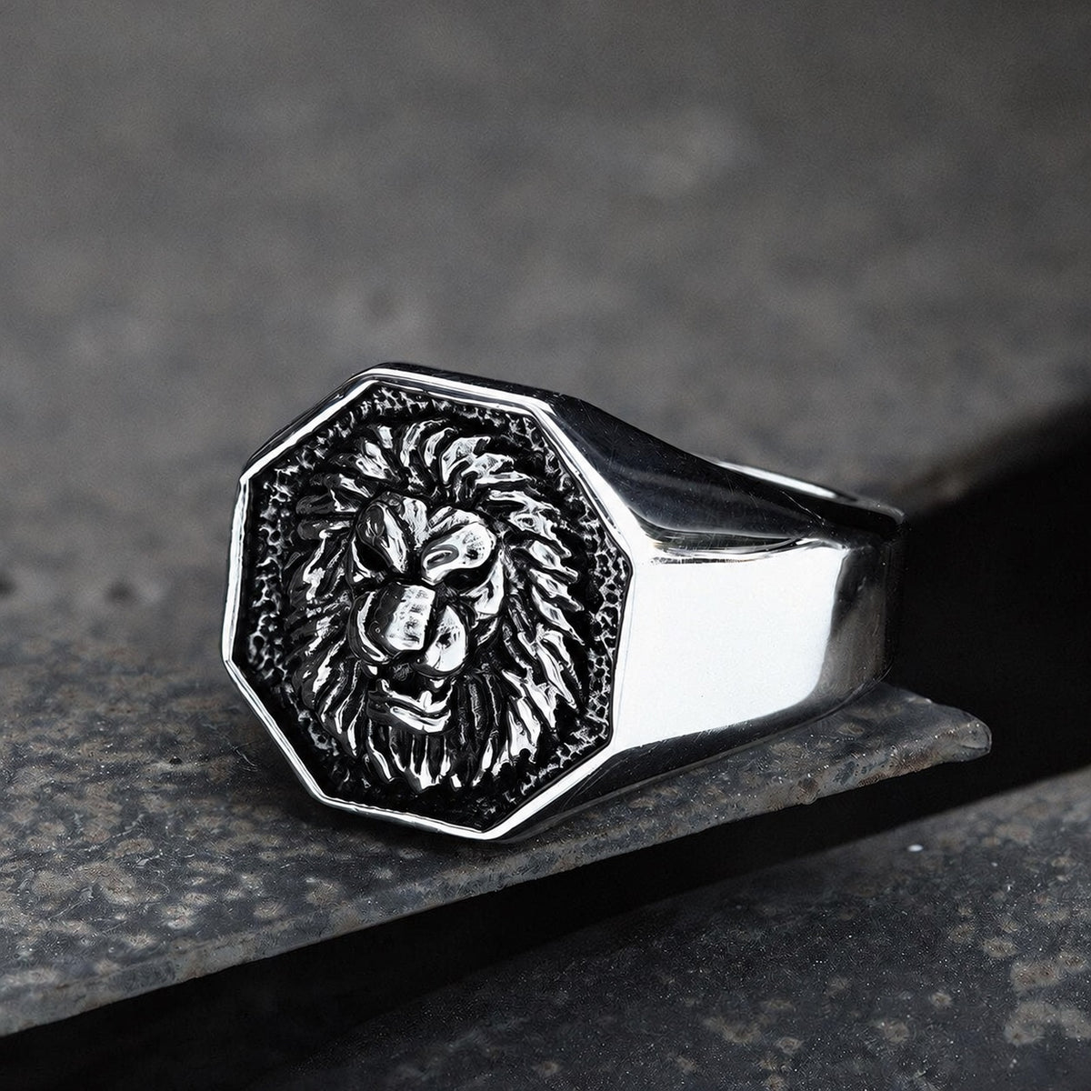 Fierce Lion Ring in Stainless Steel