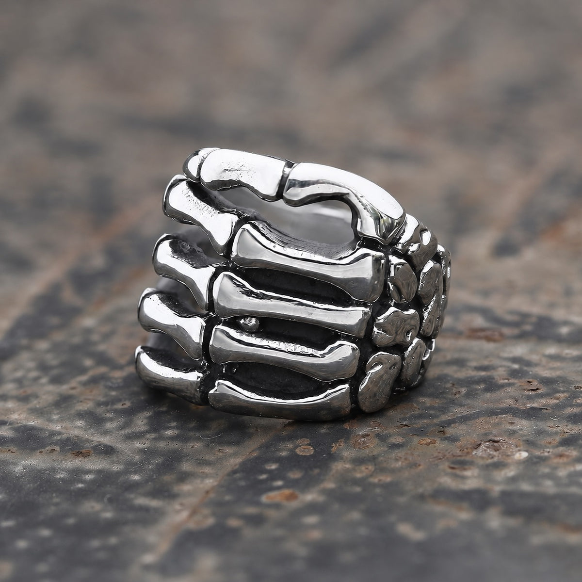 Ghost Claw Ring in Stainless Steel