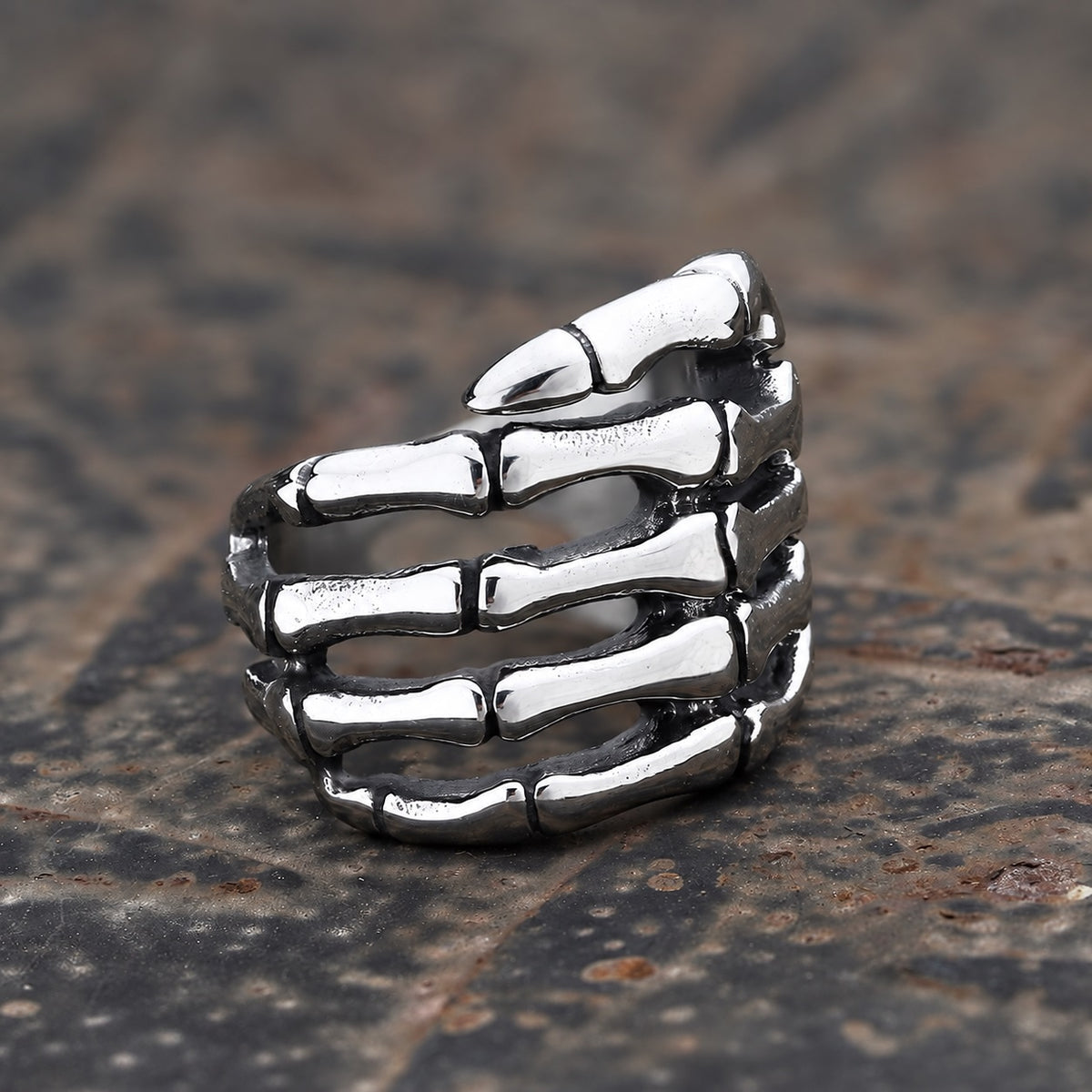 Ghost Claw Ring in Stainless Steel