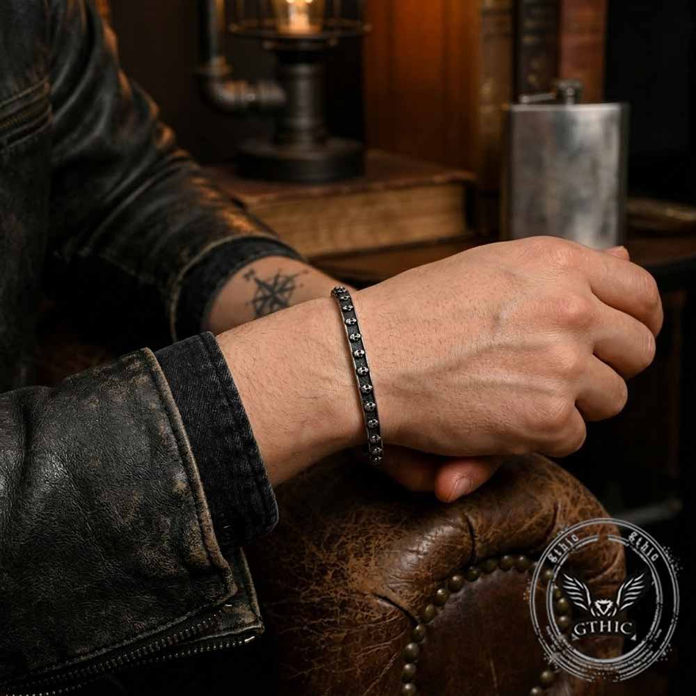 Gothic Multi-Skull Pattern Bracelet in Stainless Steel