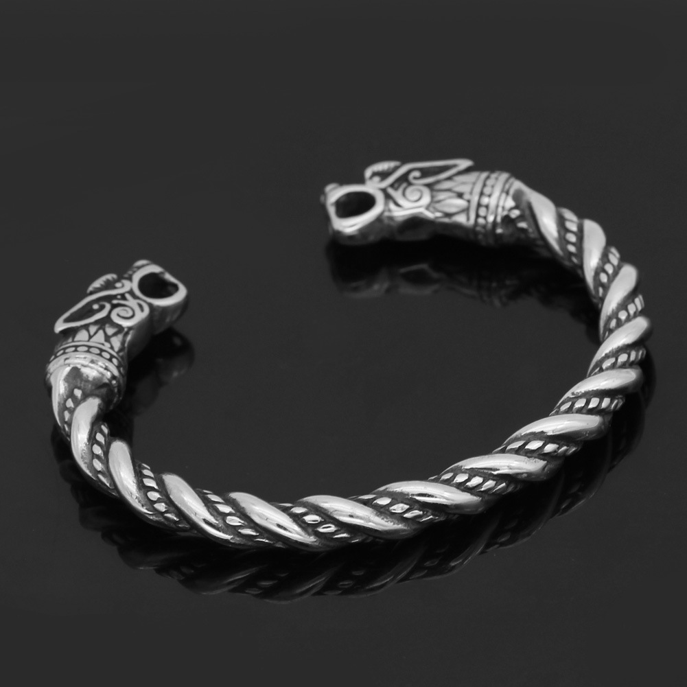 Detailed Dragon Beast Bracelet in Stainless Steel