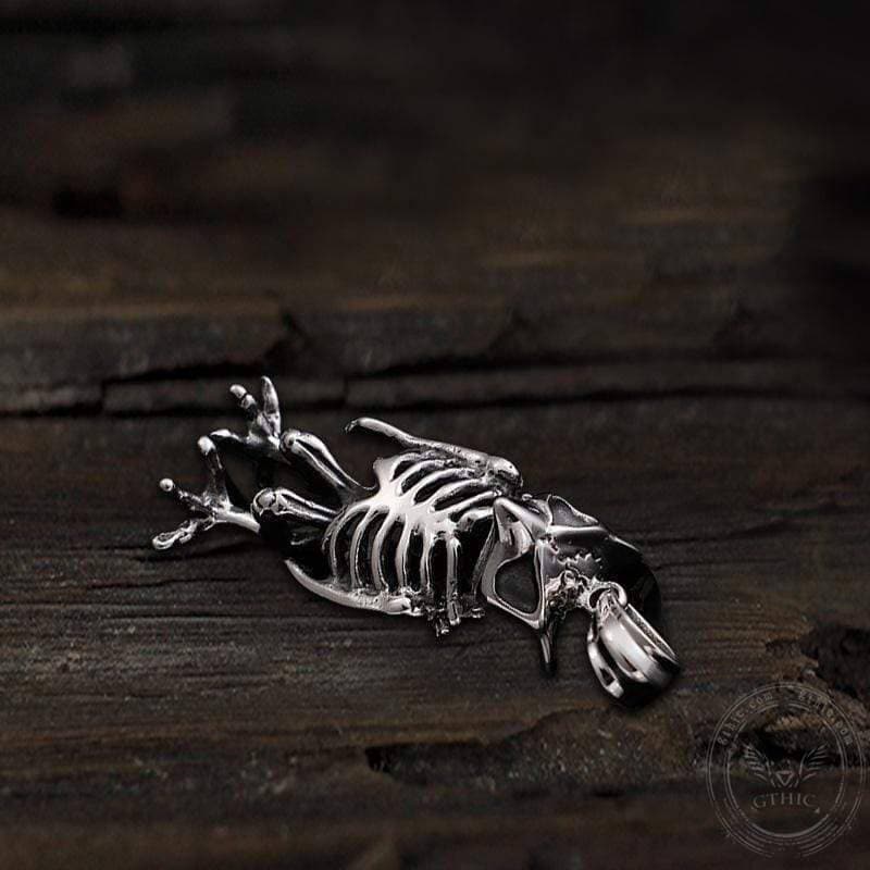 Owl Skull Animal Pendant in Stainless Steel