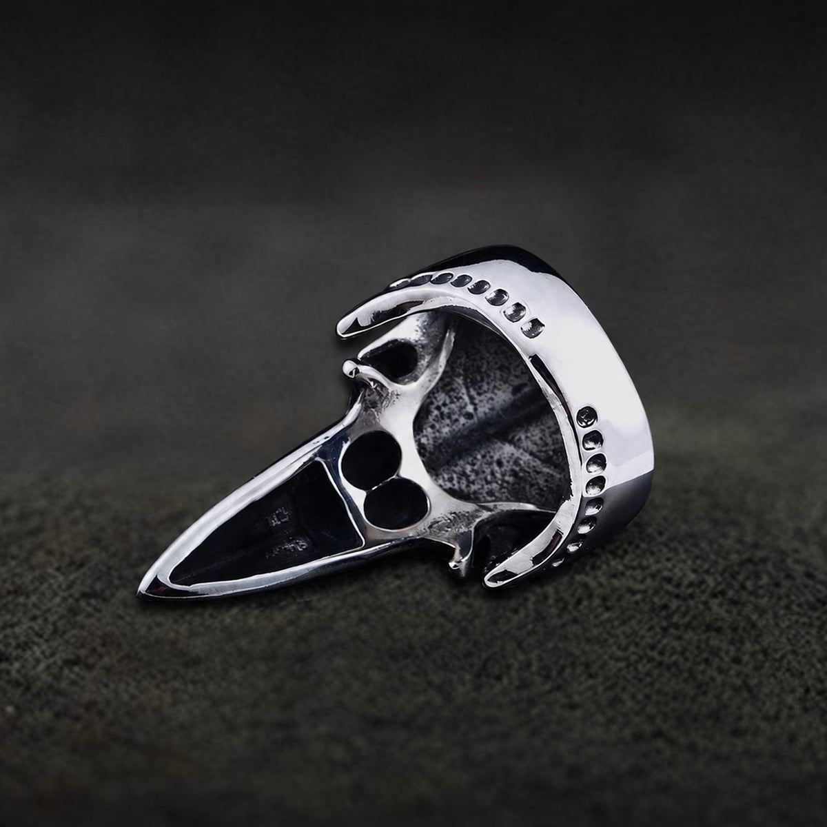 Crow Head Beast Ring in Stainless Steel