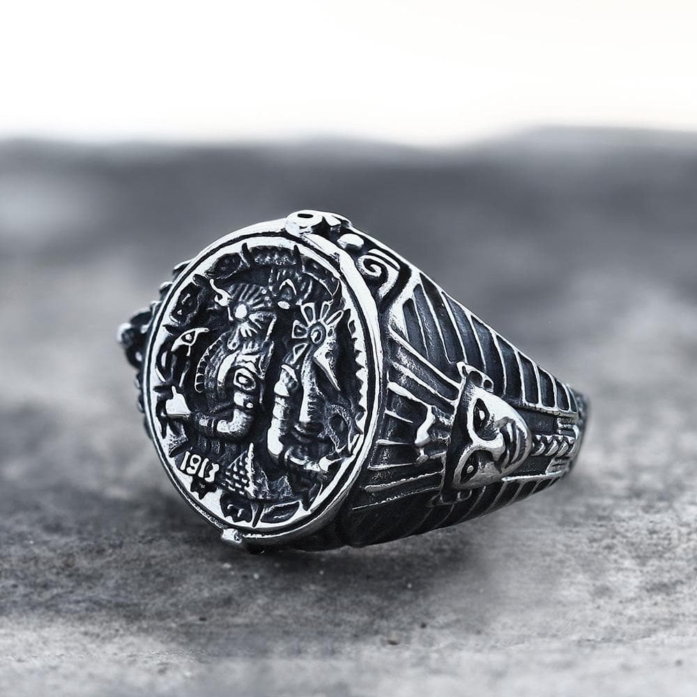 Ancient Egyptian Pharaoh Horus Tutankhamun Ring in Stainless Steel