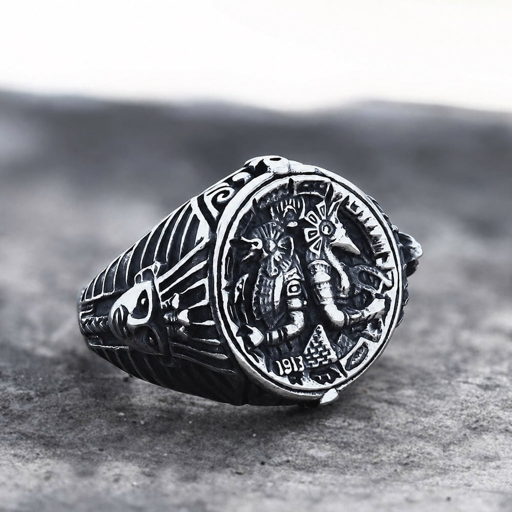 Ancient Egyptian Pharaoh Horus Tutankhamun Ring in Stainless Steel