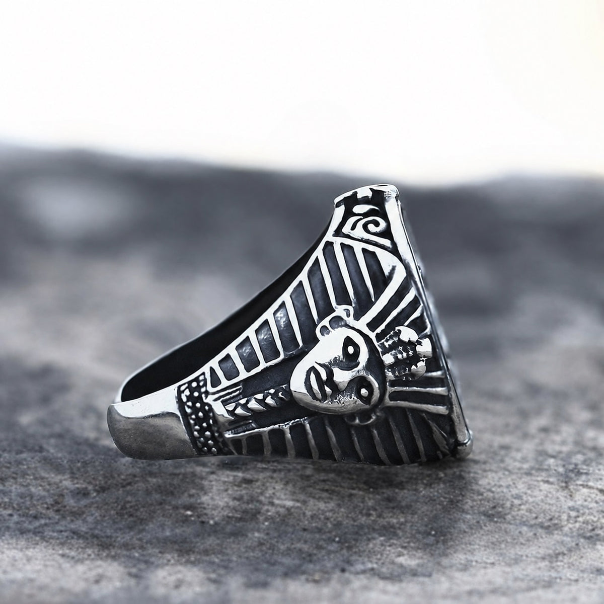 Ancient Egyptian Pharaoh Horus Tutankhamun Ring in Stainless Steel