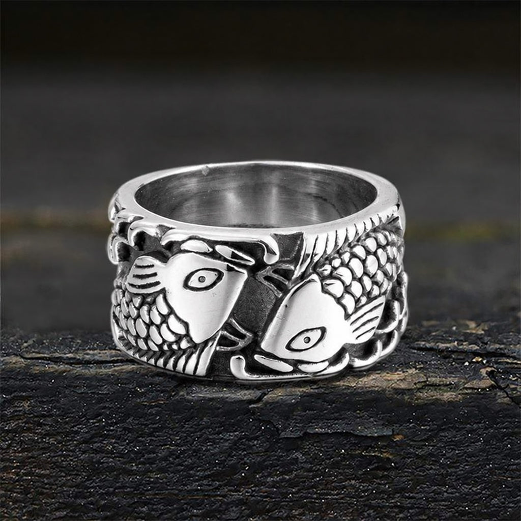 Relief Fish Ring in Stainless Steel