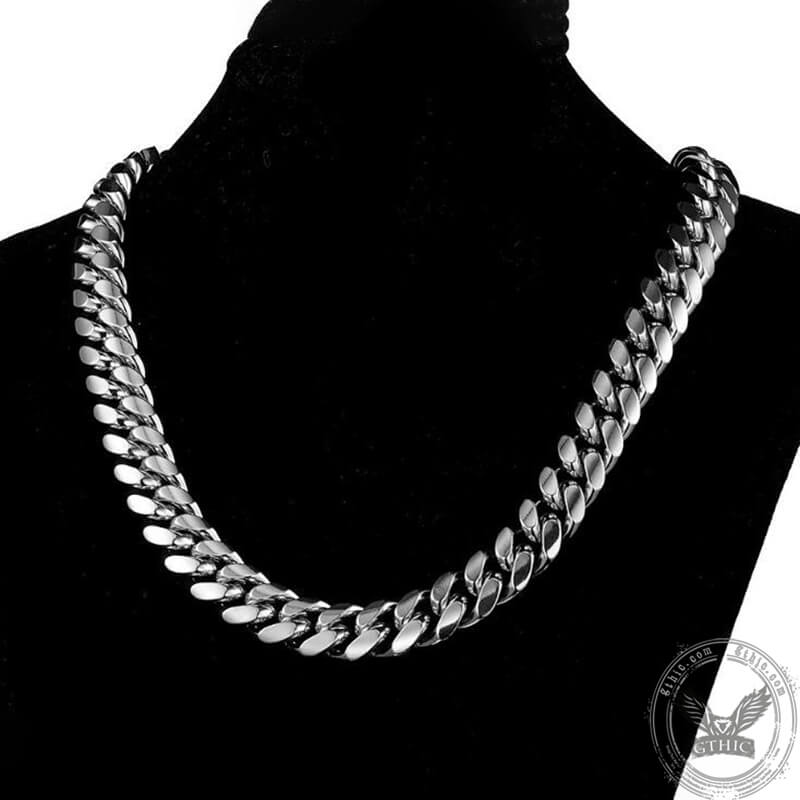 Heavy Cuban Link Chain Necklace in Stainless Steel
