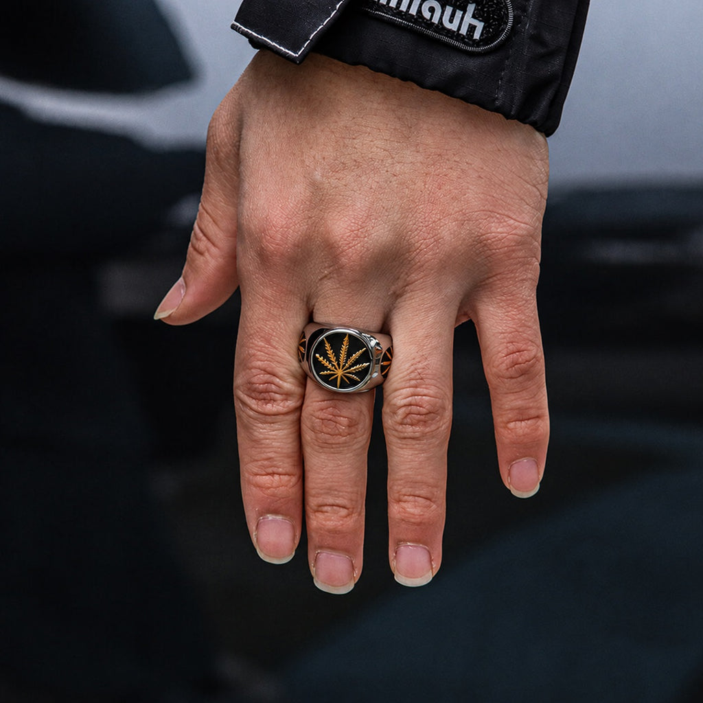Hemp Leaf Ring in Stainless Steel
