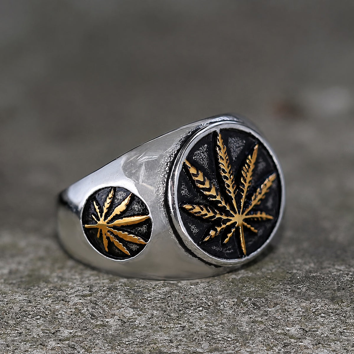 Hemp Leaf Ring in Stainless Steel