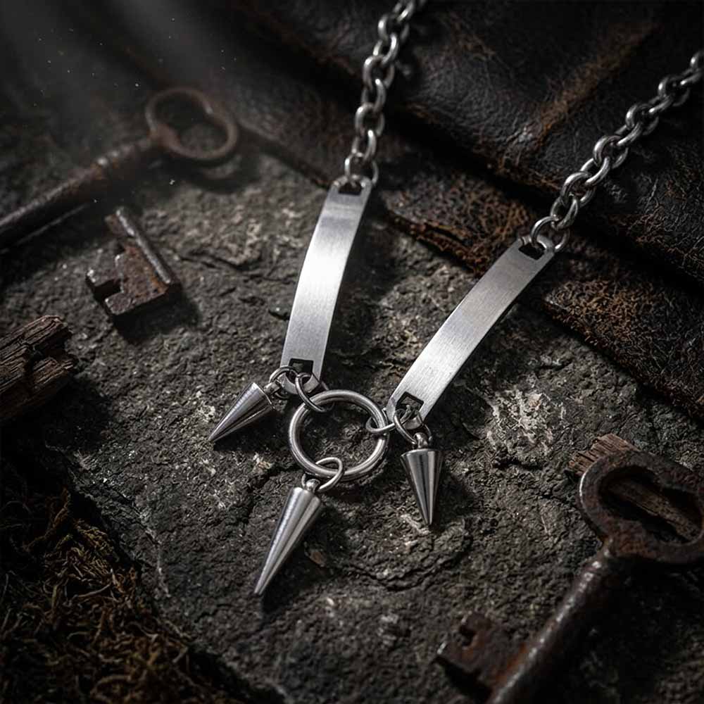 Hip-Hop Triple-Spike Necklace in Stainless Steel
