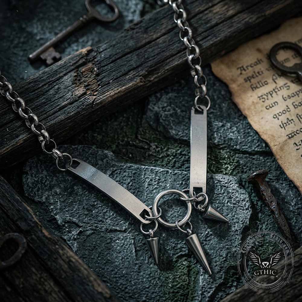 Hip-Hop Triple-Spike Necklace in Stainless Steel