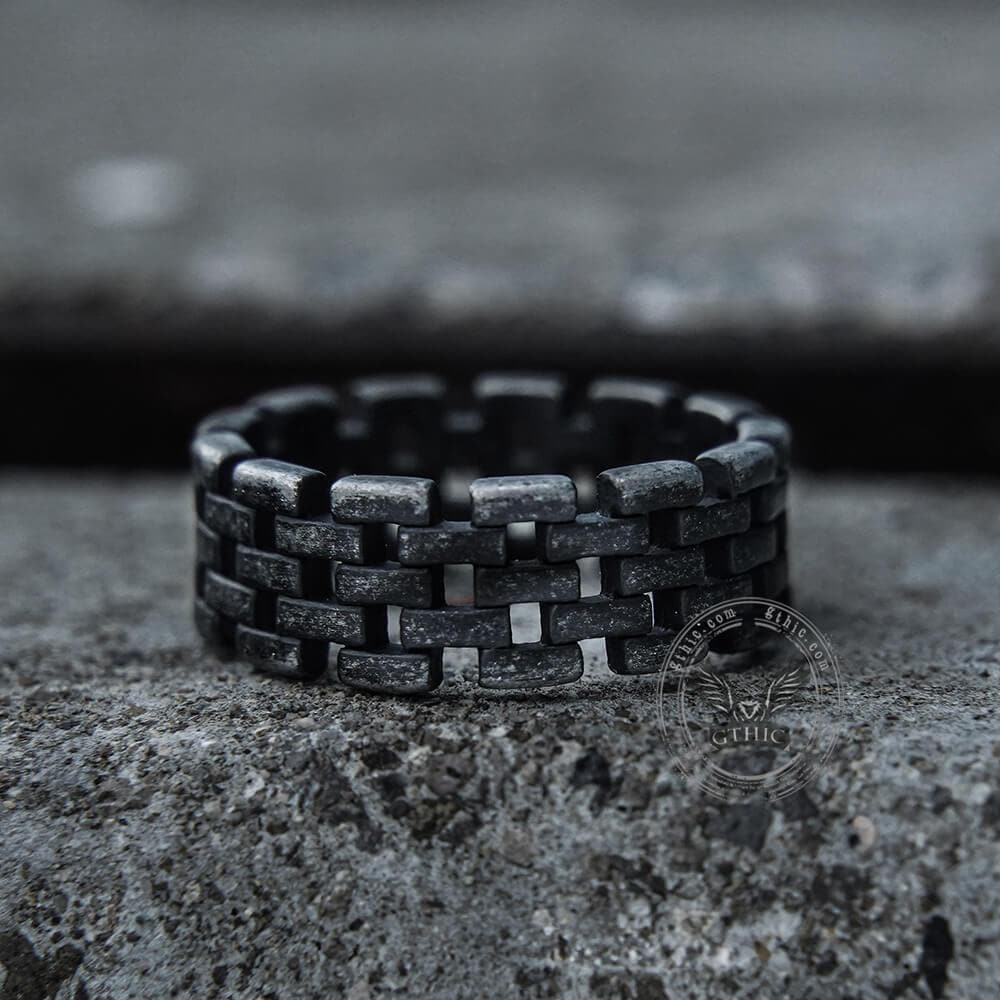 Hollow Chain Ring in Stainless Steel