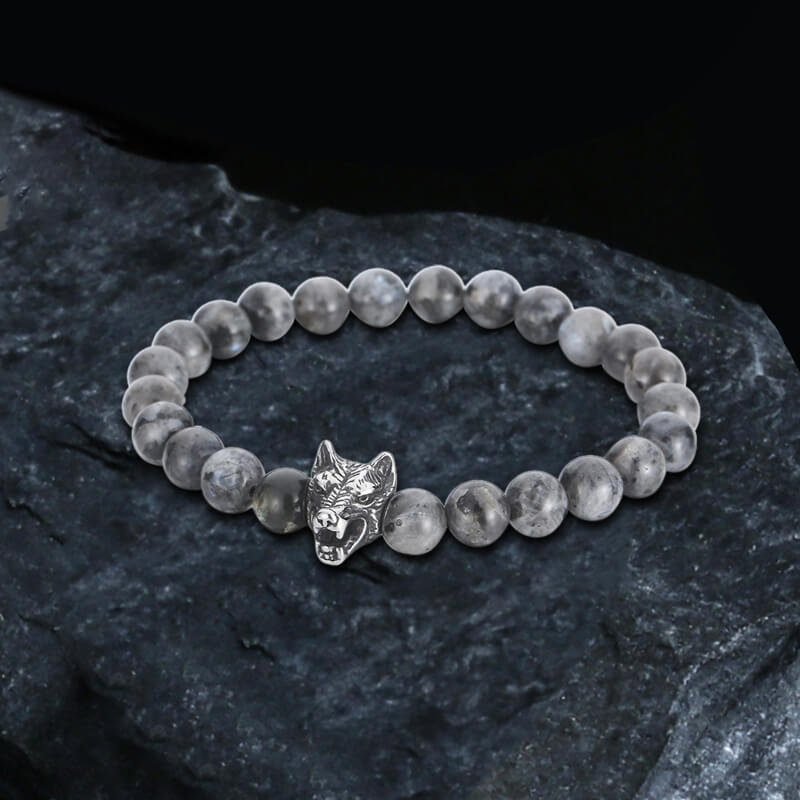 Howling Wolf Turquoise Bead Bracelet
