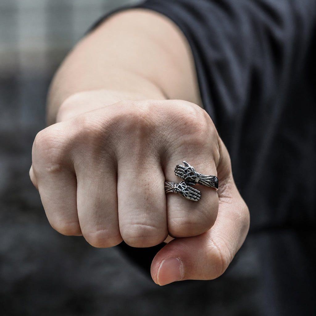 Hugging Hands Ring in Stainless Steel
