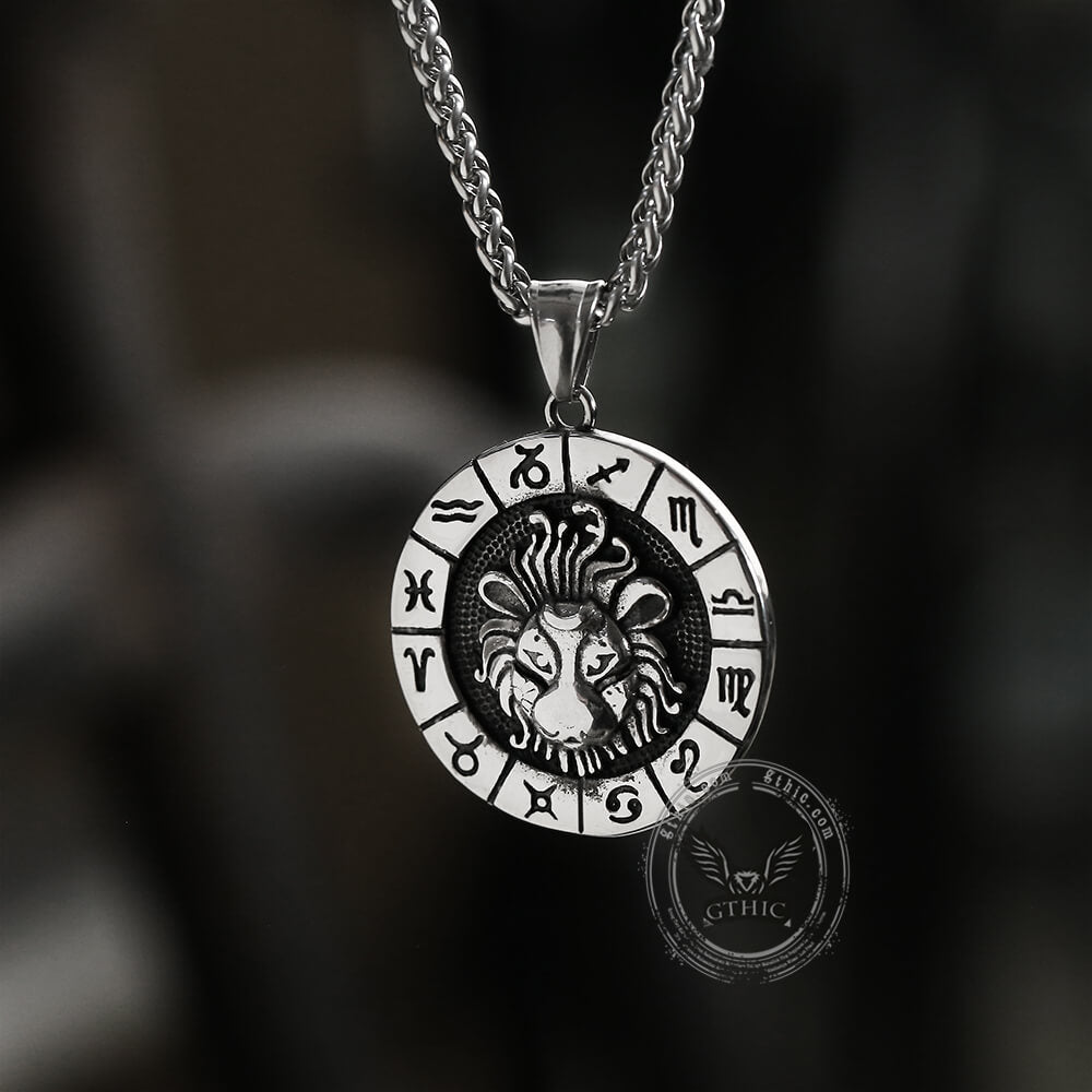 Leo Pendant in Stainless Steel