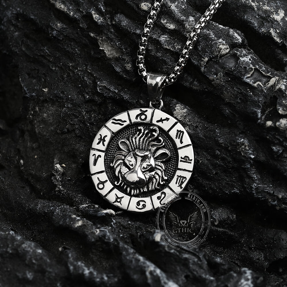 Leo Pendant in Stainless Steel