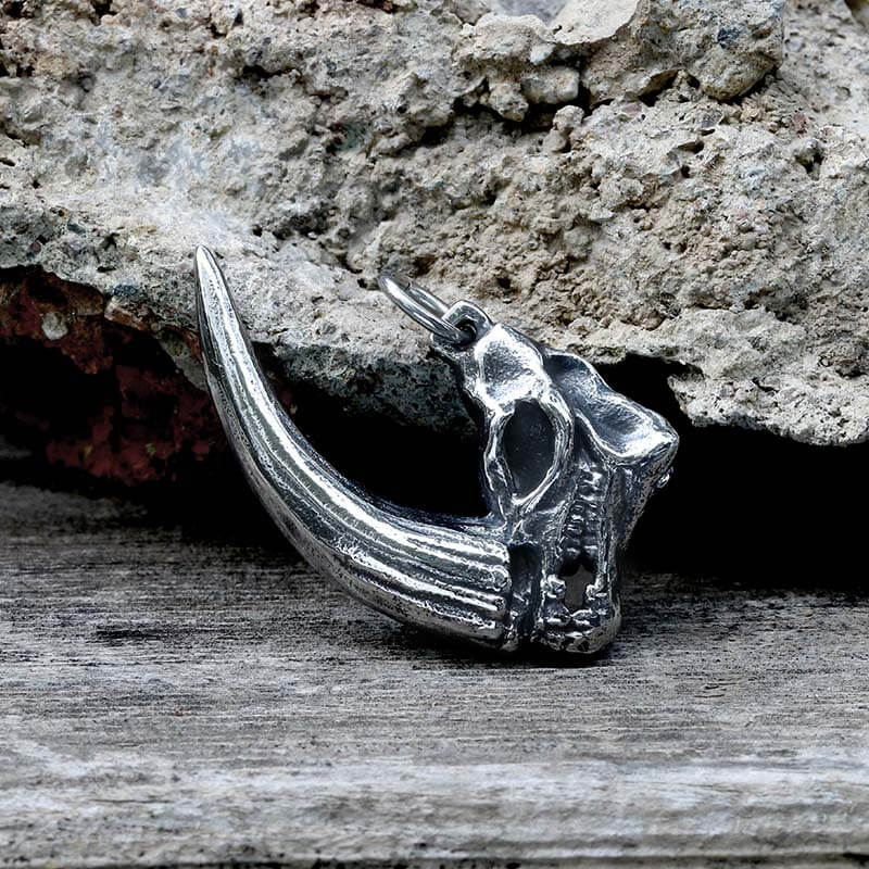 Mandalorian Mudhorn Skull Pendant in Stainless Steel