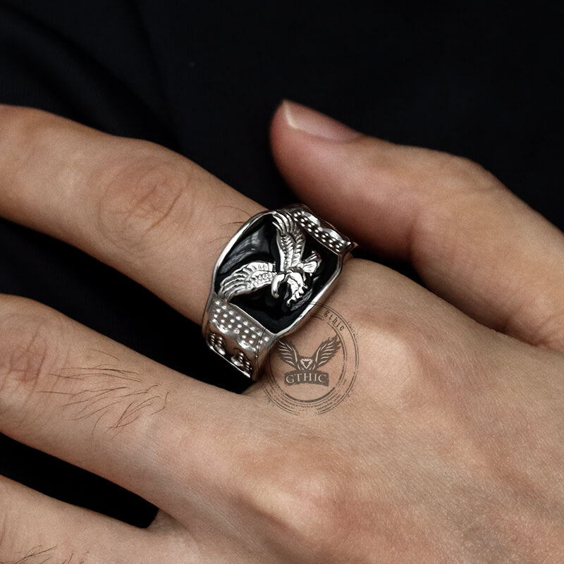 Punk Domineering Eagle Ring in Stainless Steel
