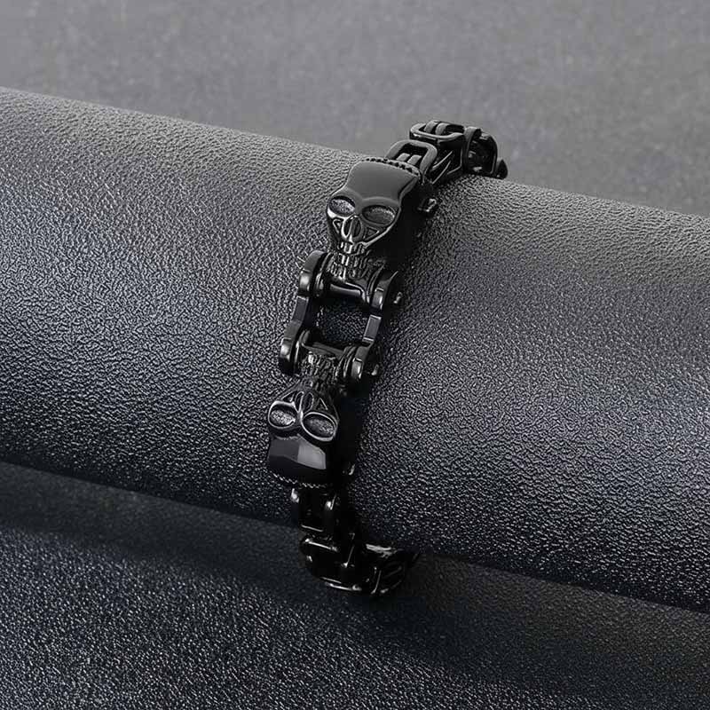 Punk Double Skull Head Bracelet in Stainless Steel