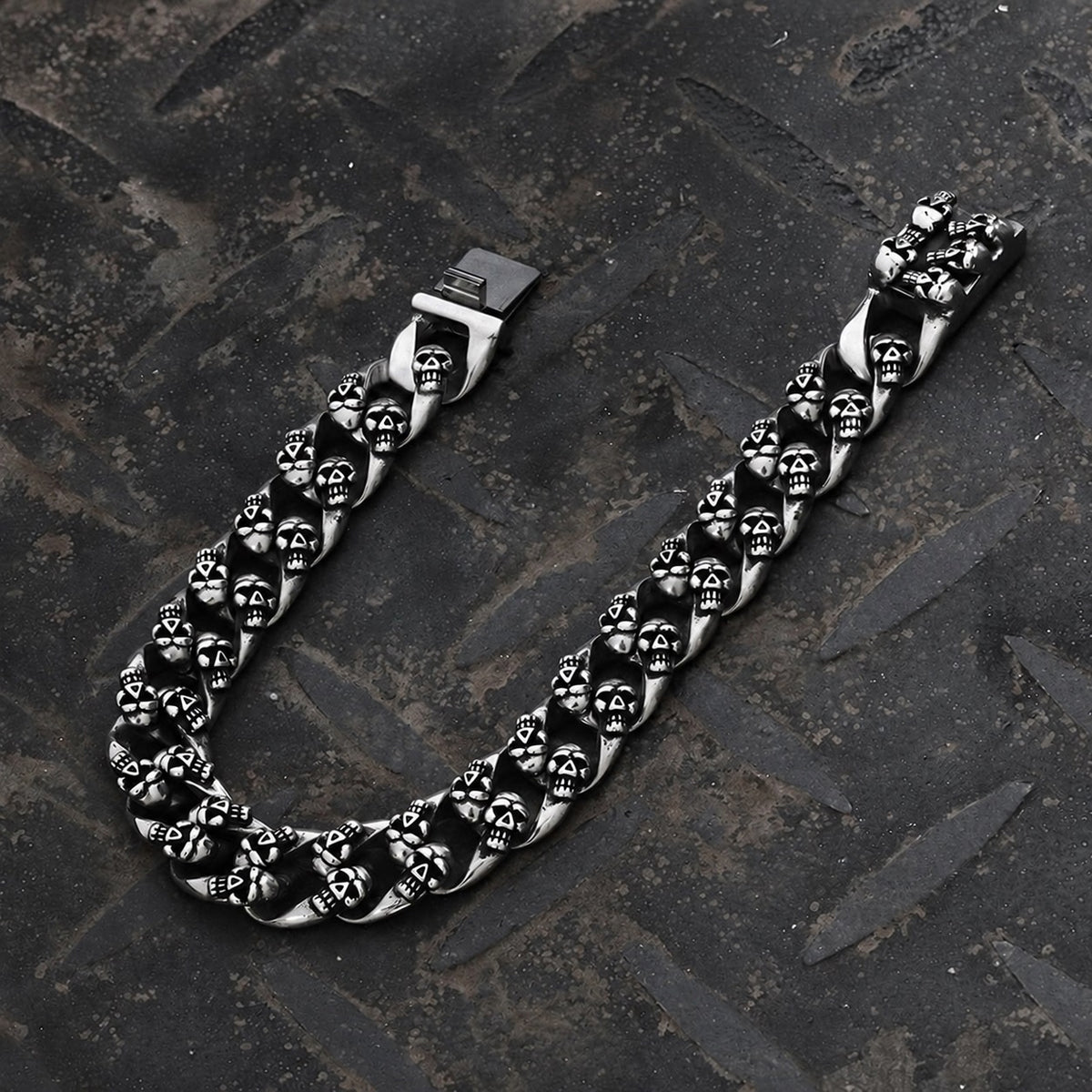 Punk Skull Bracelet in Stainless Steel