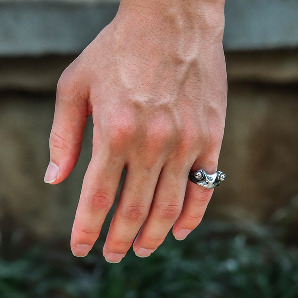 Rango Chameleon Ring in Stainless Steel