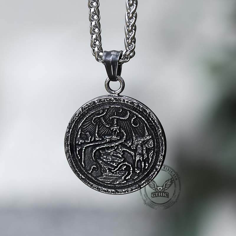 Retro Cthulhu Octopus Marine Pendant in Stainless Steel