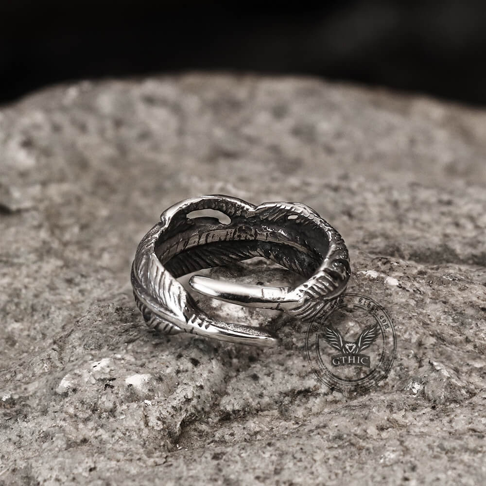 Retro Feather-shaped Ring in Stainless Steel