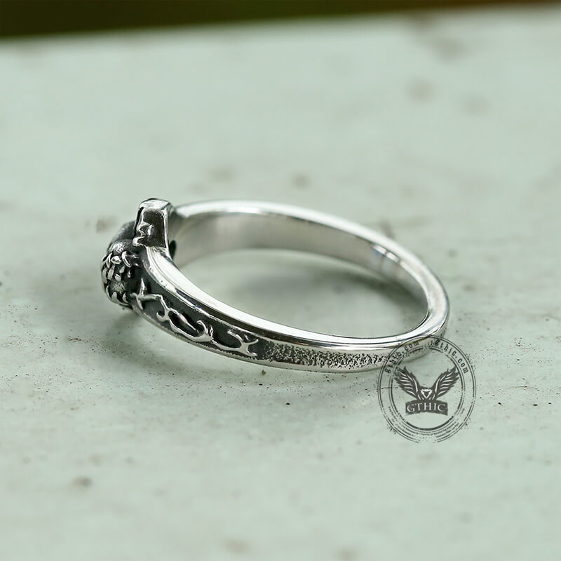 Retro Sacred Heart Of Jesus Ring in Stainless Steel