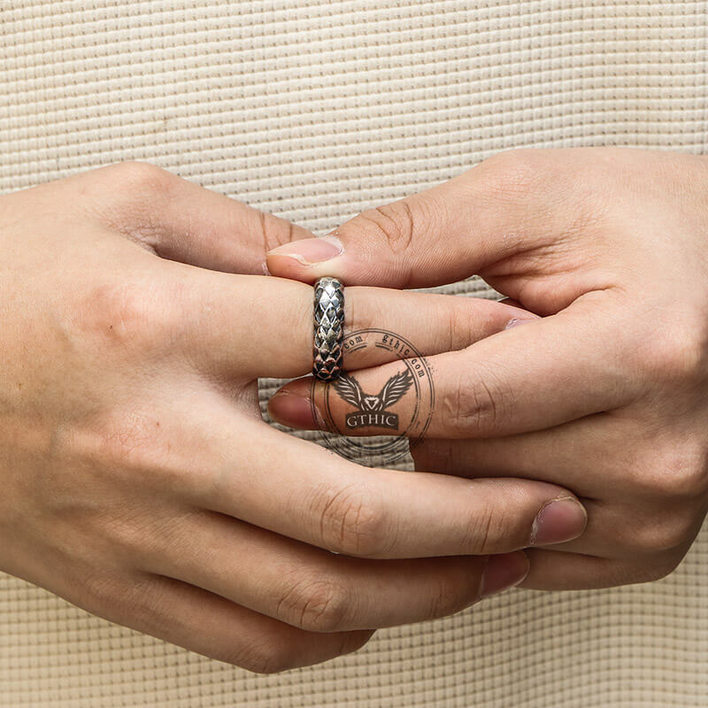 Retro Snake Scale Ring in Stainless Steel