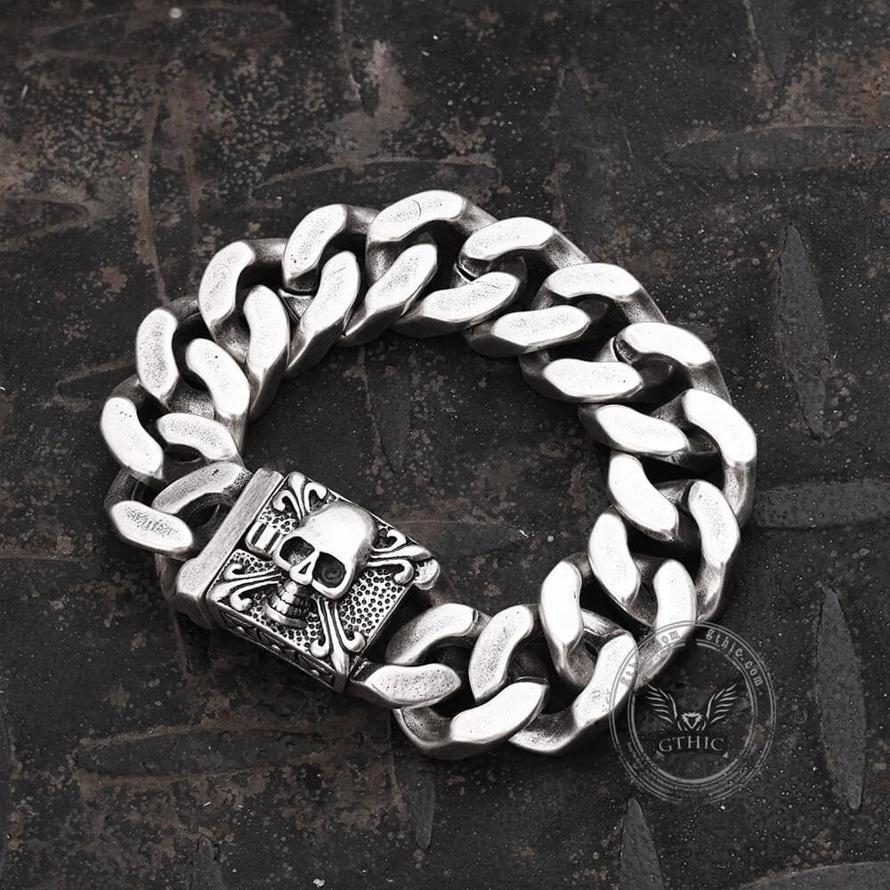 Retro Skull Bracelet in Stainless Steel