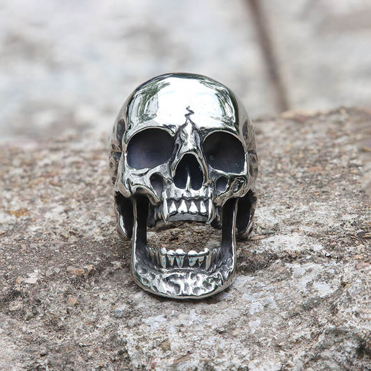 Roaring Skull Ring in Stainless Steel